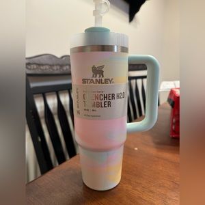 BNWT Stanley 30oz Warm Serene Brush strokes